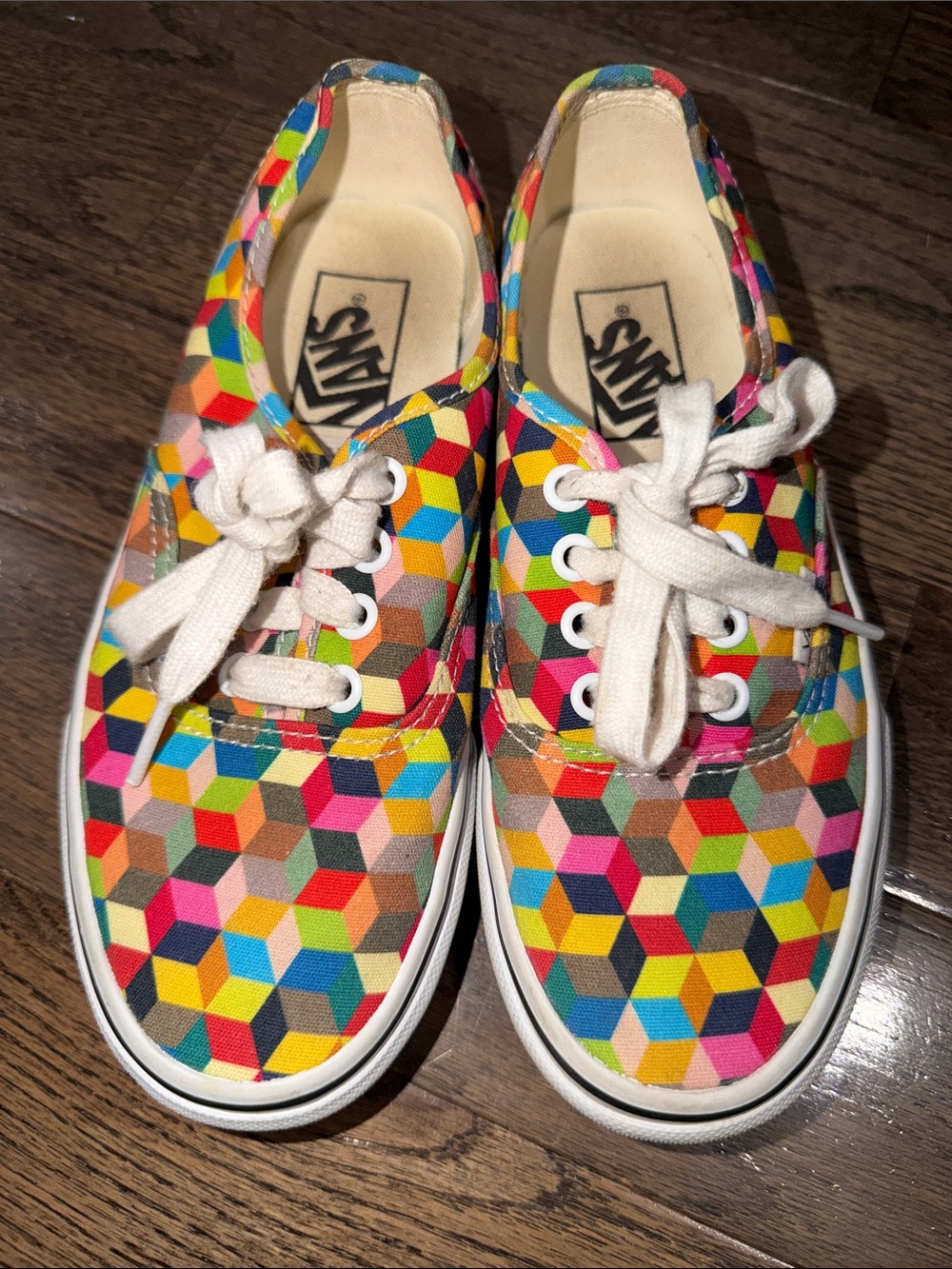 Vans Colorful Geometric Canvas Sneakers men’s 4.5/ women’s 6